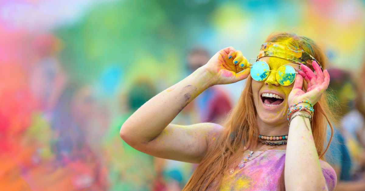 Holi-with-magpiepen